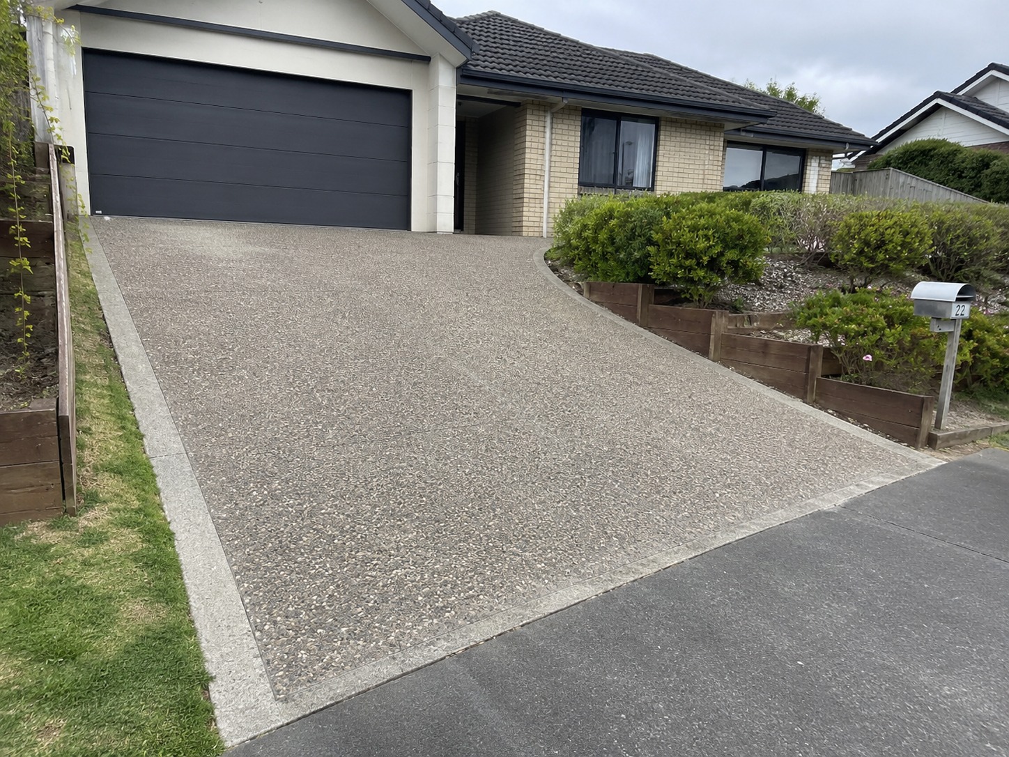 Exposed aggregate driveway perks Auckland