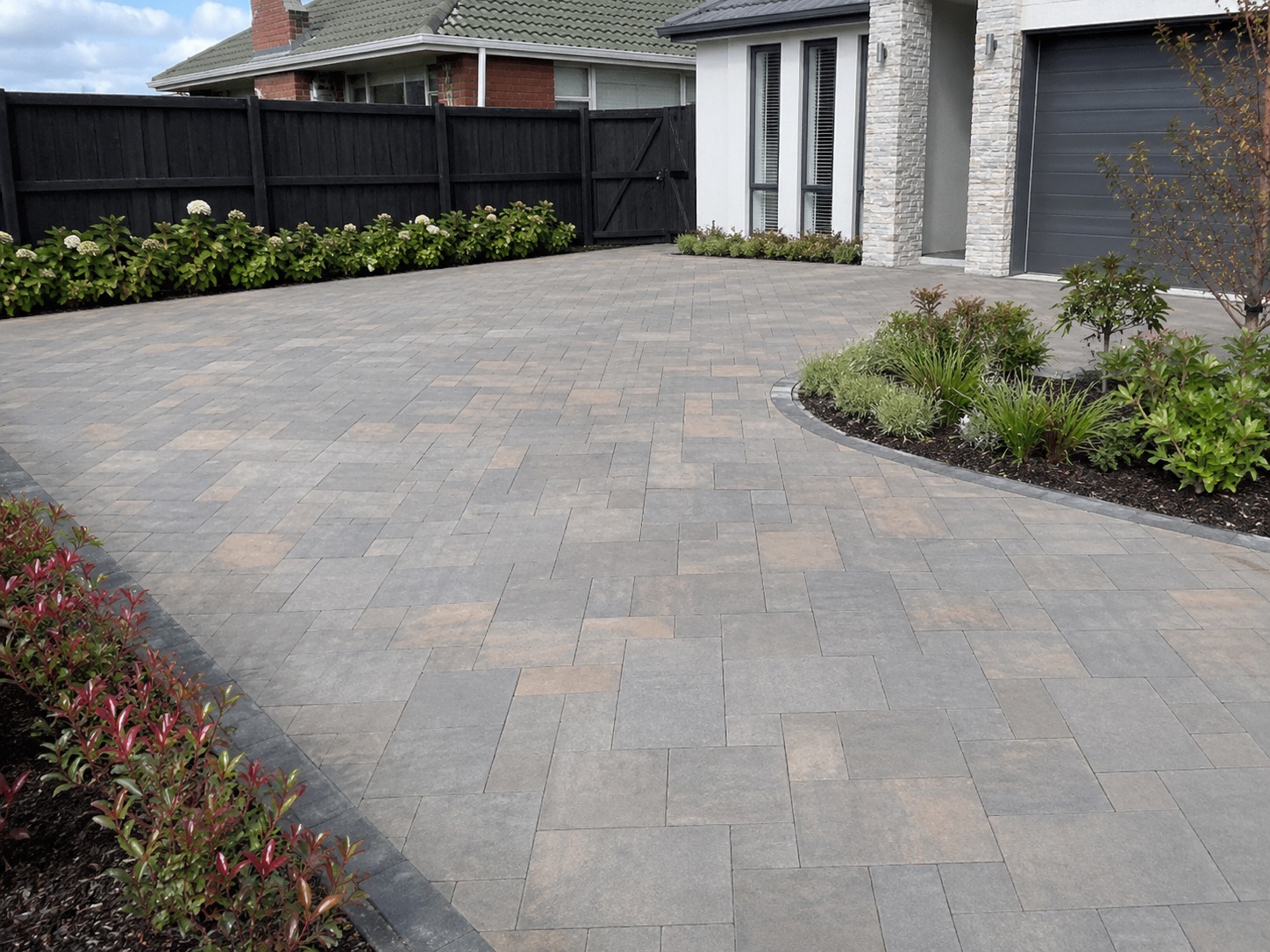 Random ashlar paver design Auckland
