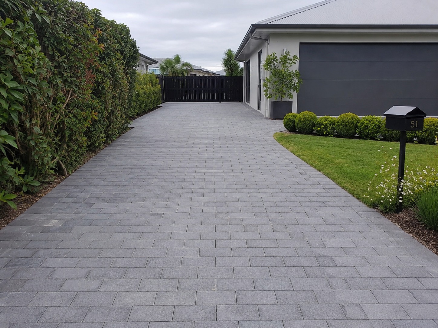 Running bond paver design Auckland